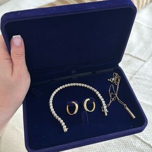 3 pieces “Jewelry Set” used once